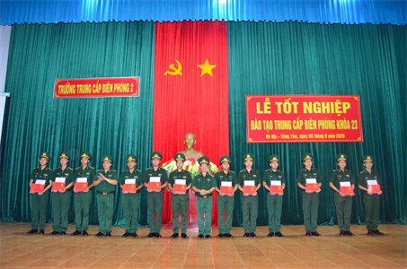 26 học viên tốt nghiệp khóa đào tạo Trung cấp Biên phòng
