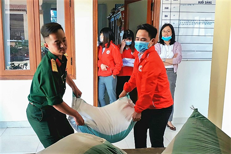 Tỉnh Lâm Đồng phân bổ 2 tấn gạo hỗ trợ 4 cơ sở cách ly phòng chống dịch Covid-19