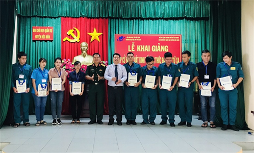 Ban Chỉ huy Quân sự huyện Hóc Môn phối hợp đào tạo đại học cho cán bộ, chiến sĩ