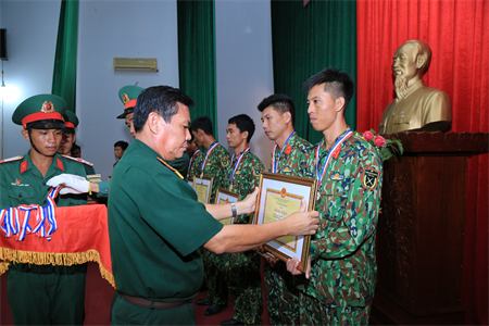 Quân khu 7: Bế mạc Hội thao Võ chiến đấu tay không năm 2020