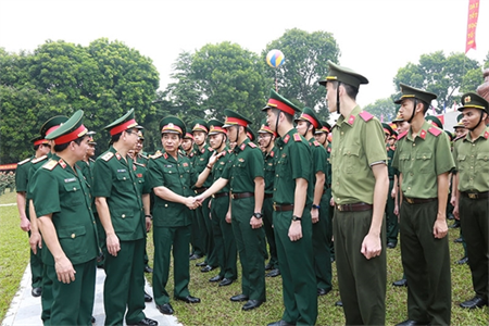 Tập trung xây dựng đội ngũ nhà giáo trí tuệ, chính quy, mẫu mực phục vụ đổi mới công tác giáo dục, đào tạo