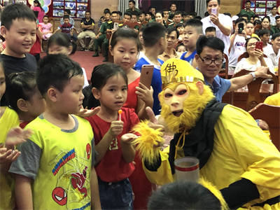 Tuyên dương trên 200 học sinh, sinh viên học giỏi, sống tốt là con cán bộ sĩ quan LLVT tỉnh Đồng Nai