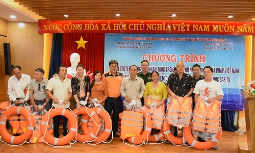 Nâng cao nhận thức về bảo đảm an toàn hàng hải và tìm kiếm cứu nạn trên biển