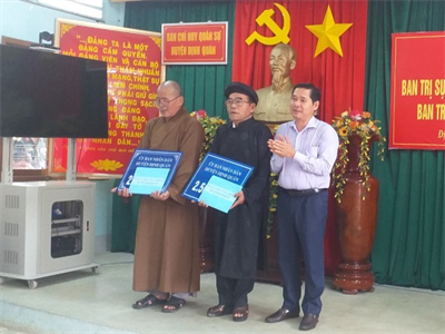 LLVT huyện Định Quán gặp mặt chức sắc Phật giáo