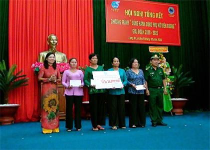 Đồng hành cùng phụ nữ biên cương