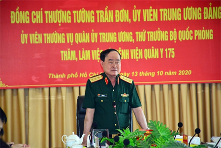 Thượng tướng Trần Đơn thăm, làm việc tại Bệnh viện Quân y 175