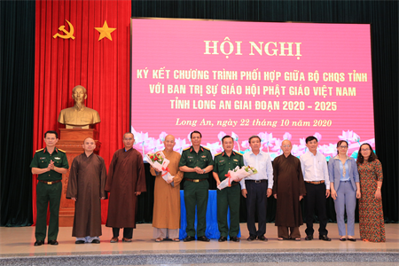 Bộ Chỉ huy Quân sự tỉnh Long An và Ban Trị sự Giáo hội Phật giáo Việt Nam tỉnh ký kết chương trình phối hợp