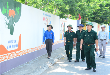 Những bức tranh tường của Cựu chiến binh phường Bình Chiểu