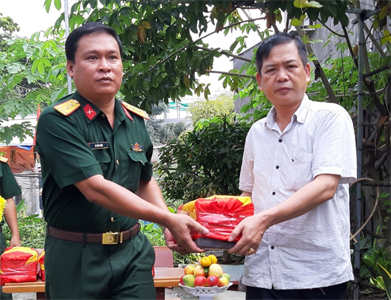 LLVT huyện Hóc Môn phối hợp qui tập hài cốt Liệt sĩ