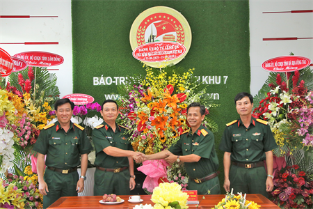 Phát huy truyền thống Báo Quân giải phóng Anh hùng