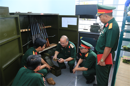 Quân khu 7 kiểm tra nhiệm vụ quân sự, quốc phòng tại Bộ Chỉ huy Quân sự tỉnh Tây Ninh