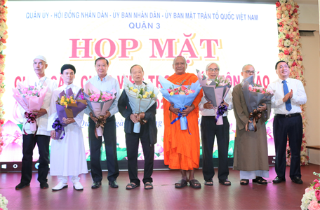 Quận 3 họp mặt chức sắc, chức việc trong các tôn giáo