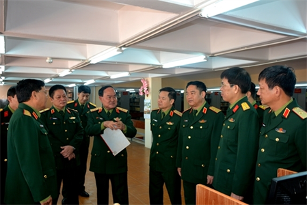 Thượng tướng Trần Đơn thăm và làm việc tại Học viện Lục quân