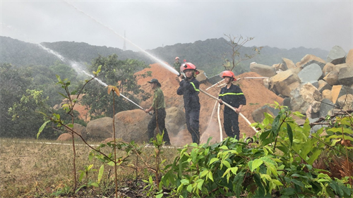 Huyện Côn Đảo diễn tập phòng chống cháy rừng