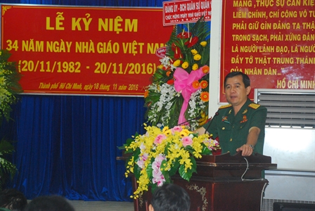 Trường Cao đẳng nghề số 7 Quân khu 7 họp mặt ngày nhà giáo Việt Nam 20-11