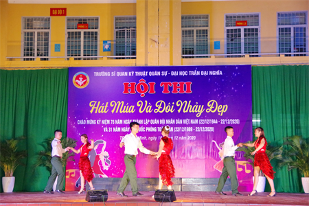 Trường Sĩ quan Kỹ thuật Quân sự sôi nổi hội thi “Hát múa và đôi nhảy đẹp”