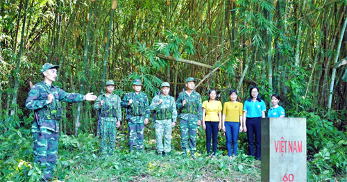 Đồng hành với phụ nữ biên cương