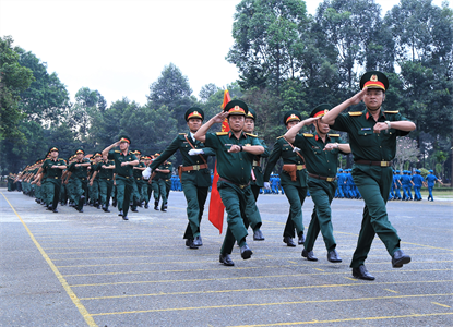 Trường Quân sự Quân khu 7 chào cờ đầu năm 2021