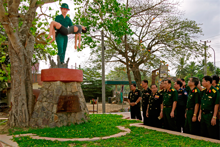 Kỷ niệm 42 năm ngày giải phóng Campuchia thoát khỏi họa diệt chủng
(07/01/1979-07/01/2021)
Vì nghĩa vụ quốc tế trong sáng, thủy chung