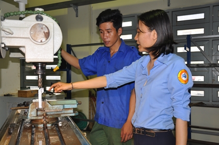 Những bóng hồng ngành cơ khí