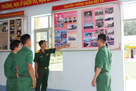 Độc đáo cách “Giáo dục truyền thống bằng thơ”
