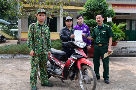 Bàn giao tang vật cho chủ sở hữu