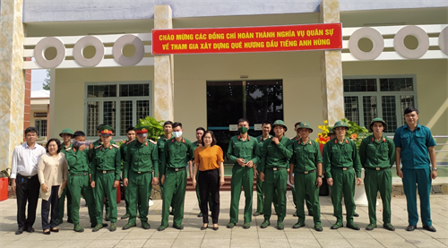 Thị trấn Dầu Tiếng đón quân nhân hoàn thành nghĩa vụ quân sự trở về địa phương