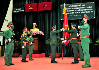 Công bố quyết định thành lập Ban Chỉ huy Quân sự thành phố Thủ Đức