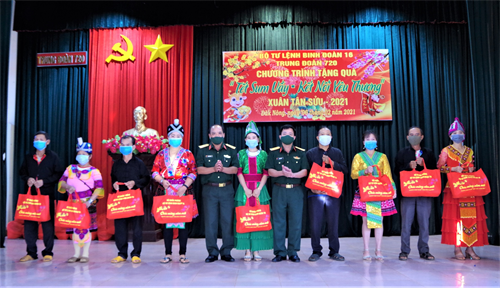 Binh đoàn 16 trao quà tết cho đồng bào khó khăn tại tỉnh Đắk Nông