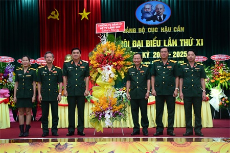 Phát huy truyền thống anh hùng, xây dựng ngành Hậu cần Quân khu 7 vững mạnh