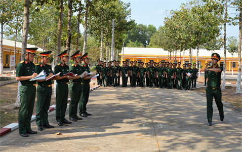 Bộ CHQS tỉnh Bình Phước tập huấn công tác tham mưu huấn luyện năm 2021