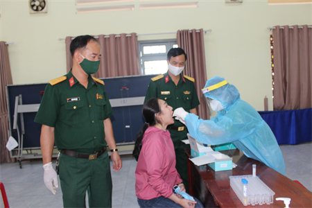Xét nghiệm Covid - 19 cho thanh niên chuẩn bị nhập ngũ