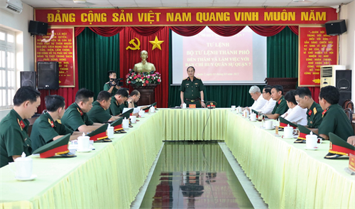 Bộ Tư lệnh TPHCM kiểm tra công tác tuyển chọn và gọi công dân nhập ngũ tại Quận 7