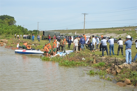 Tỉnh Tây Ninh diễn tập phòng chống lụt bão và tìm kiếm cứu nạn hồ Dầu Tiếng