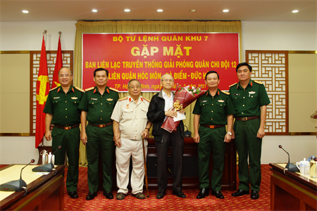 Gặp mặt Ban liên lạc truyền thống Giải phóng quân Chi đội 12