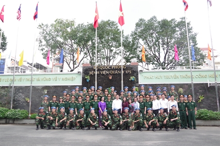 Bí thư Thành ủy thành phố Hồ Chí Minh thăm và làm việc tại Bệnh viện Quân y 175