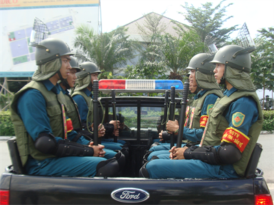 Hiệu quả mô hình "Trung đội dân quân thường trực khu công nghiệp"