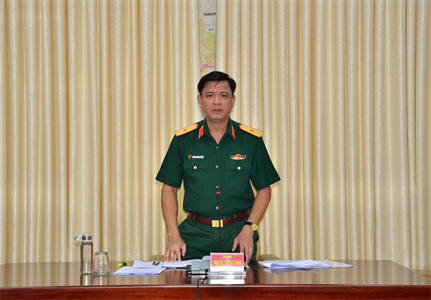 Thiếu tướng Nguyễn Trường Thắng, Tư lệnh Quân khu làm việc với Bộ Tham mưu