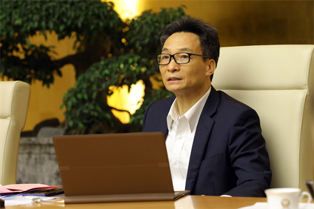 Giữ an toàn trong nước, tận dụng thời gian, cơ hội phát triển kinh tế