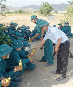 Nhân rộng mô hình "Tiếp sức mùa huấn luyện"