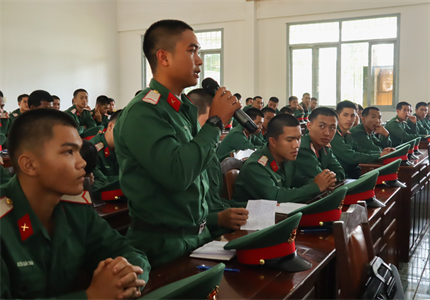 Tỉnh Lâm Đống đối thoại dân chủ cơ sở tại Trung đoàn 994