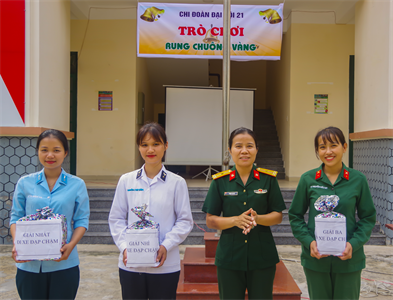 Hội thi “Rung chuông vàng” hướng về Giỗ tổ Hùng Vương của Đại đội 21, Tiểu đoàn 5, Trường Quân sự Quân khu