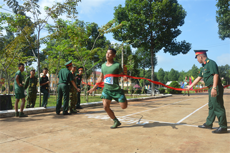 Bộ CHQS tỉnh Bình Phước khai mạc Hội thao thể dục thể thao quân sự - quốc phòng năm 2021