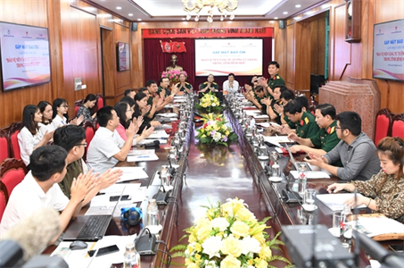 Cuộc thi báo chí “Bảo vệ nền tảng tư tưởng của Đảng trong tình hình mới” sẽ được tổ chức định kỳ hằng năm