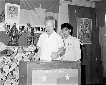 Cuộc tổng tuyển cử bầu Quốc hội của nước Việt Nam thống nhất - Ngày hội non sông