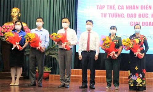 Quận Phú Nhuận tuyên dương 115 gương điển hình học tập Bác