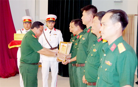 Đảng ủy Quân sự tỉnh Long An sơ kết 5 năm thực hiện Chỉ thị 05 của Bộ Chính trị