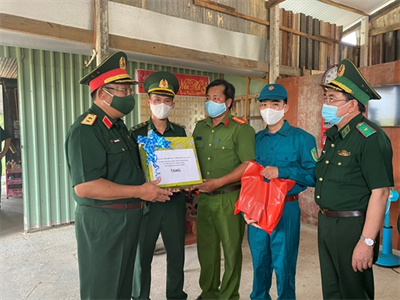 Bộ Quốc phòng kiểm tra công tác quản lý bảo vệ biên giới, phòng, chống dịch Covid-19 ở tỉnh Tây Ninh