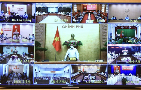 Thủ tướng: Lưu ý tránh hai khuynh hướng chủ quan và mất bình tĩnh