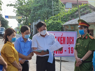 Trị "bệnh hình thức, gian dối" trong phòng chống dịch bệnh